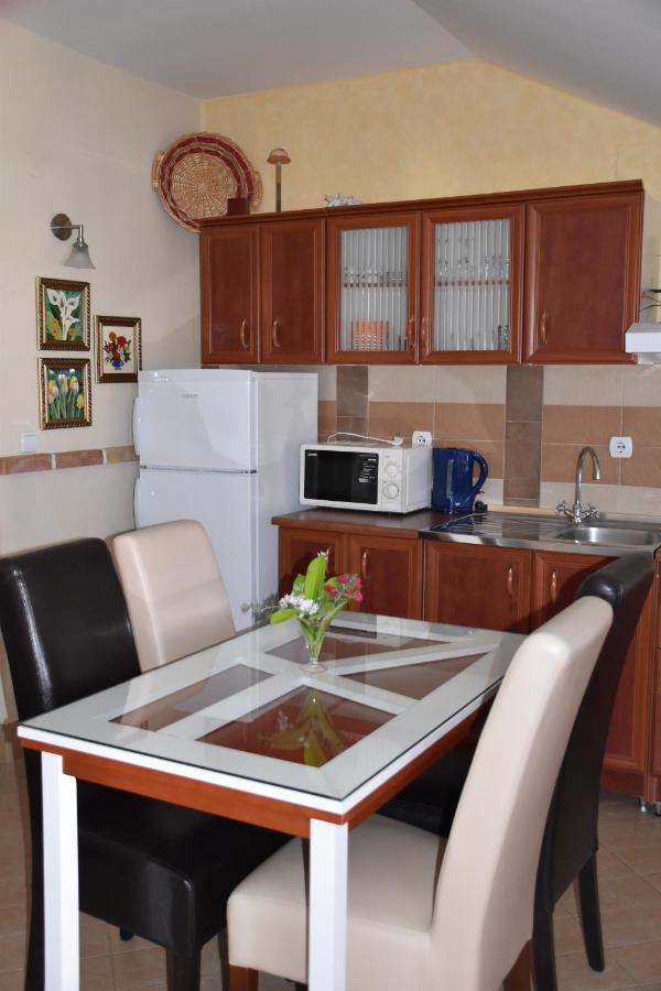 Apartments Scepanovic Tivat Exterior foto