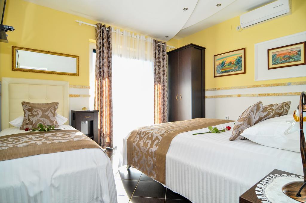 Apartments Scepanovic Tivat Exterior foto
