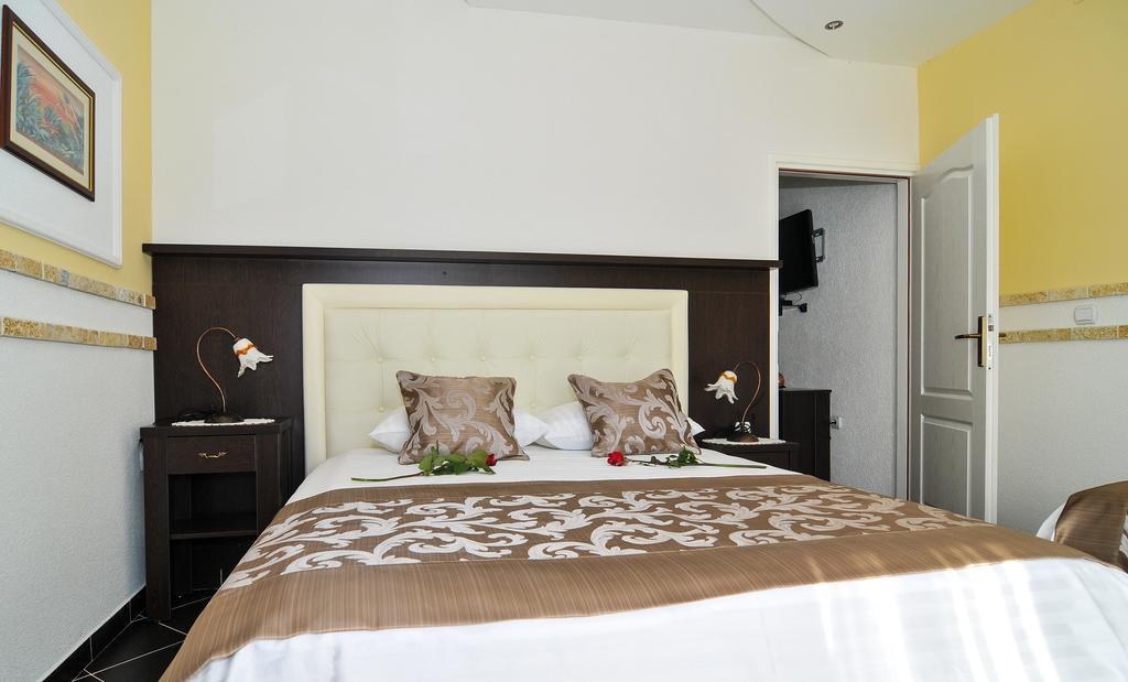 Apartments Scepanovic Tivat Exterior foto