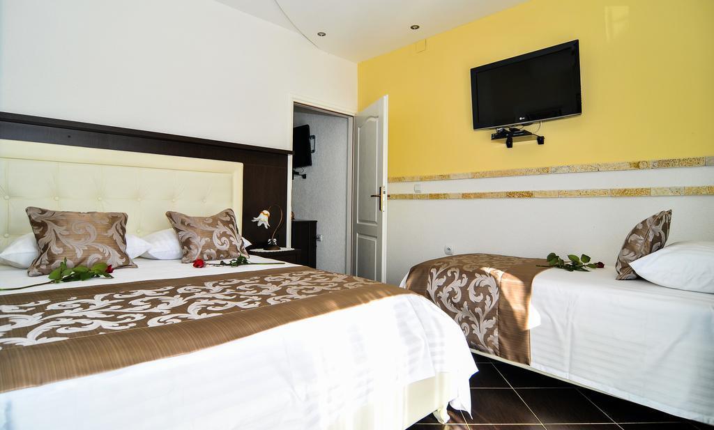 Apartments Scepanovic Tivat Exterior foto