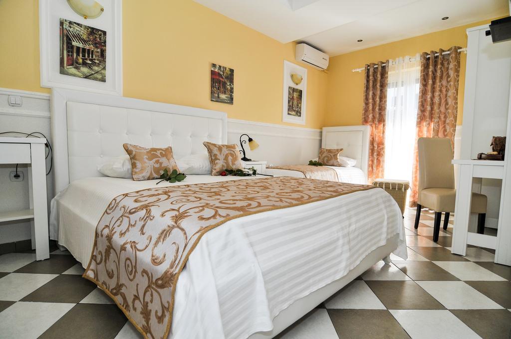 Apartments Scepanovic Tivat Exterior foto