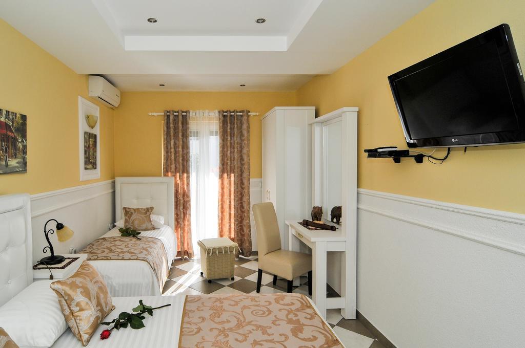 Apartments Scepanovic Tivat Exterior foto