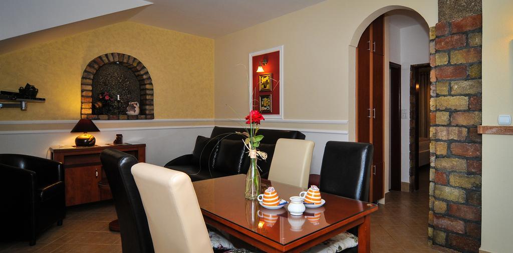 Apartments Scepanovic Tivat Exterior foto