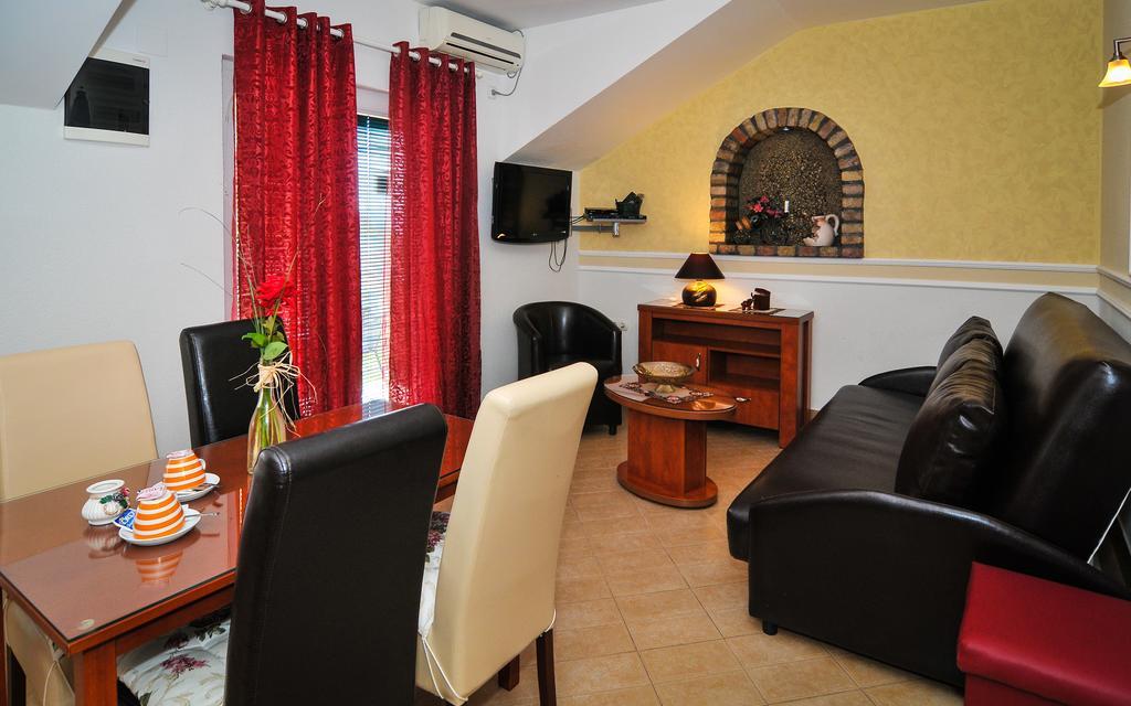 Apartments Scepanovic Tivat Exterior foto