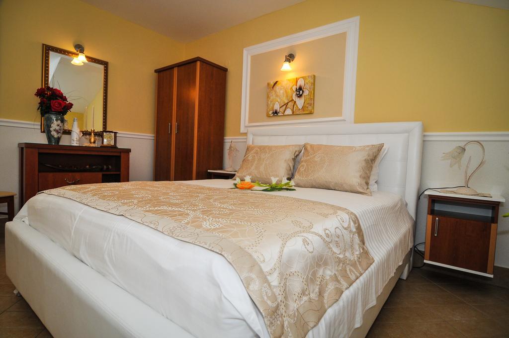 Apartments Scepanovic Tivat Exterior foto